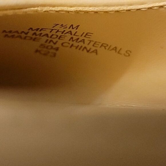 BRAND NEW  MARC MARY JANE CHUNKY LOW  HEEL ROUND TOE ANKLE STRAP FLATS - Picture 15 of 16